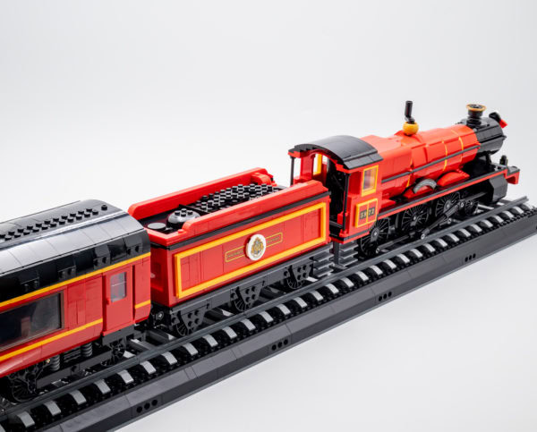 ▻ 簡単にテスト済み: LEGO Harry Potter 76405 Hogwarts Express Collector's Edition -  HOTH BRICKS